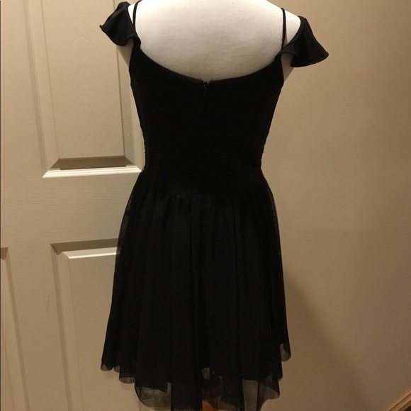 New! Floral Accent Peek a Boo Sides Dress - Picture 5 of 10